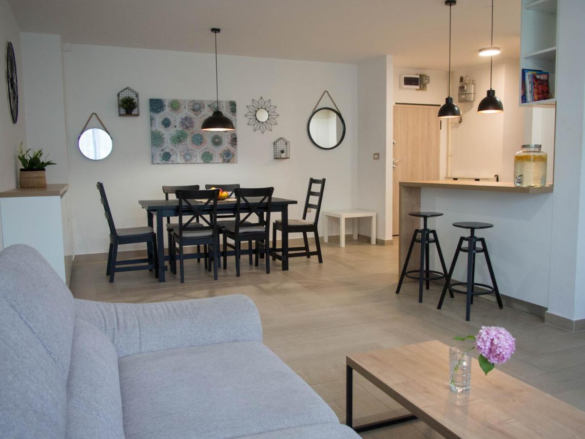 Apartman Adeari Zagabria Esterno foto